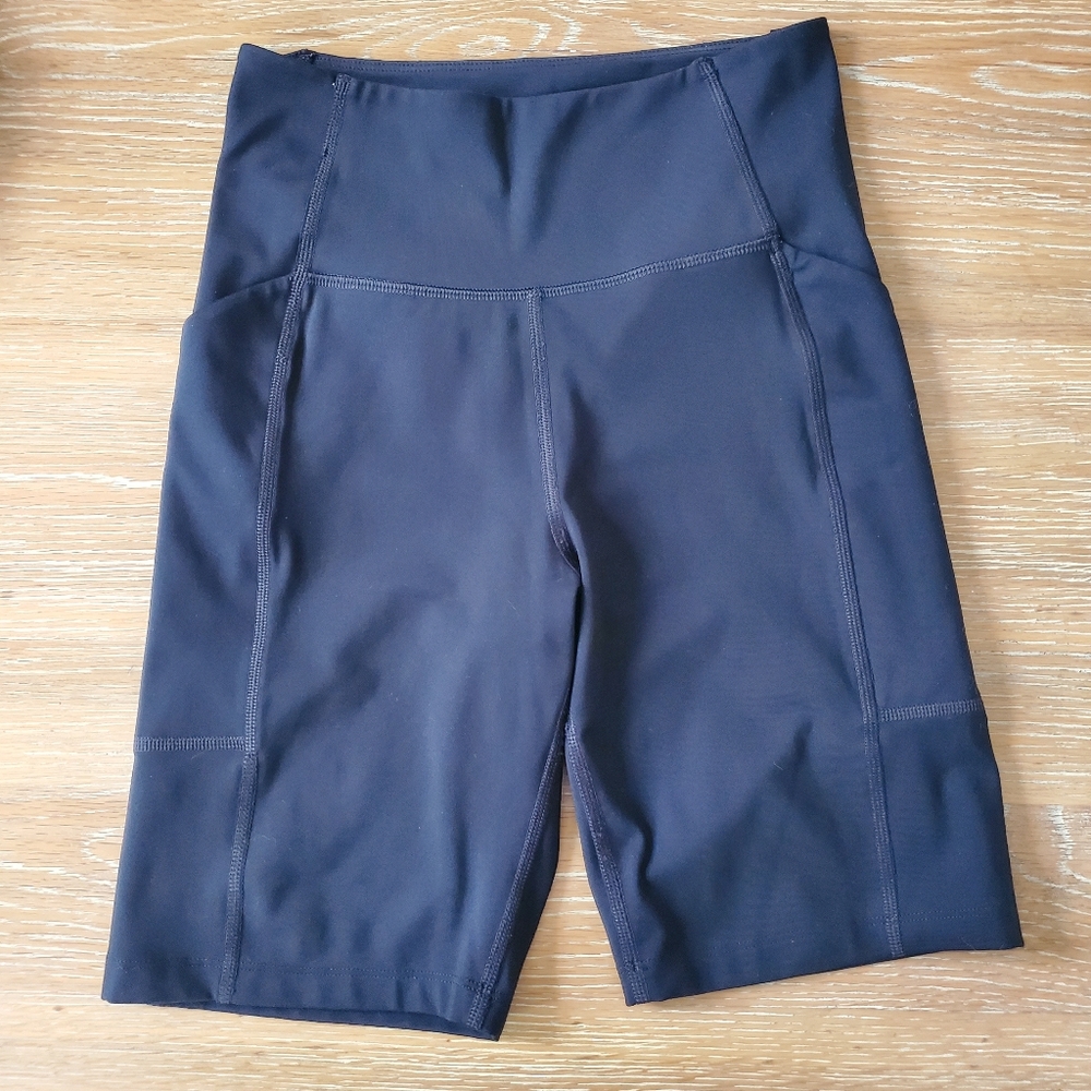 Girlfriend Collective Black Pocket Biker Shorts